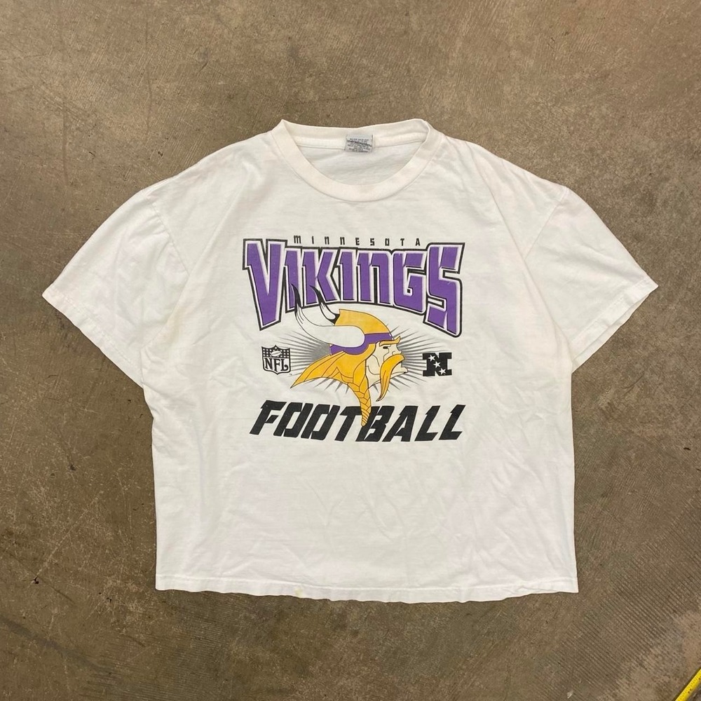 Vintage NFL Minnesota Vikings 2003-2004 Player Roster Football T-Shirt Size XL